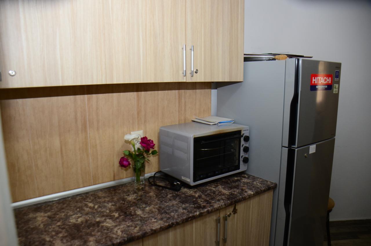 Hostel Batumi Globus Екстер'єр фото