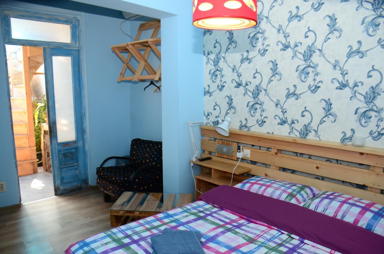 Hostel Batumi Globus Екстер'єр фото